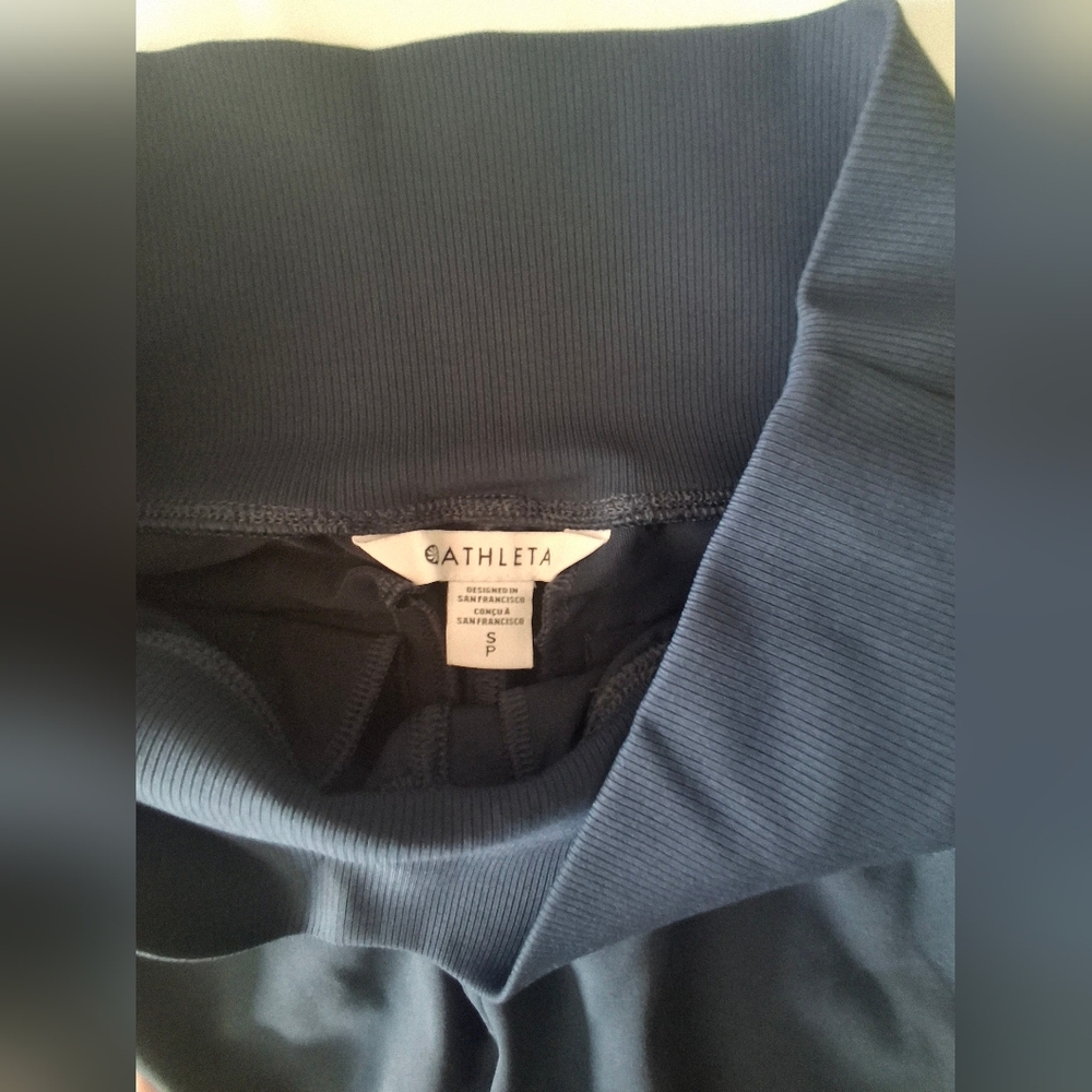 Athleta Navy Blue Leggings.Size S/P - Picture 6 of 8